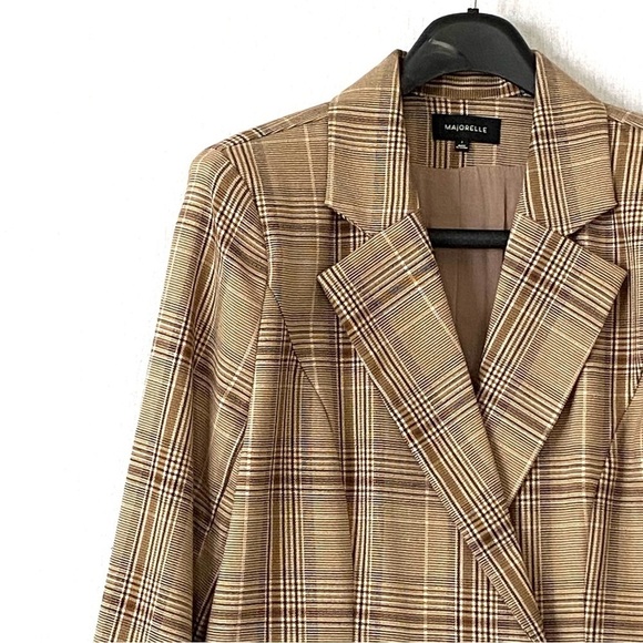 Majorelle Revolve Rhea Blazer in Tan Plaid - Picture 6 of 13